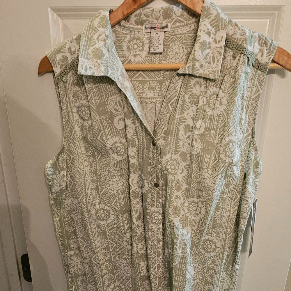 Sleeveless Shirt XL/ NWT